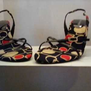 Nine West size 8.5 strappy slingbacks. Unworn.
